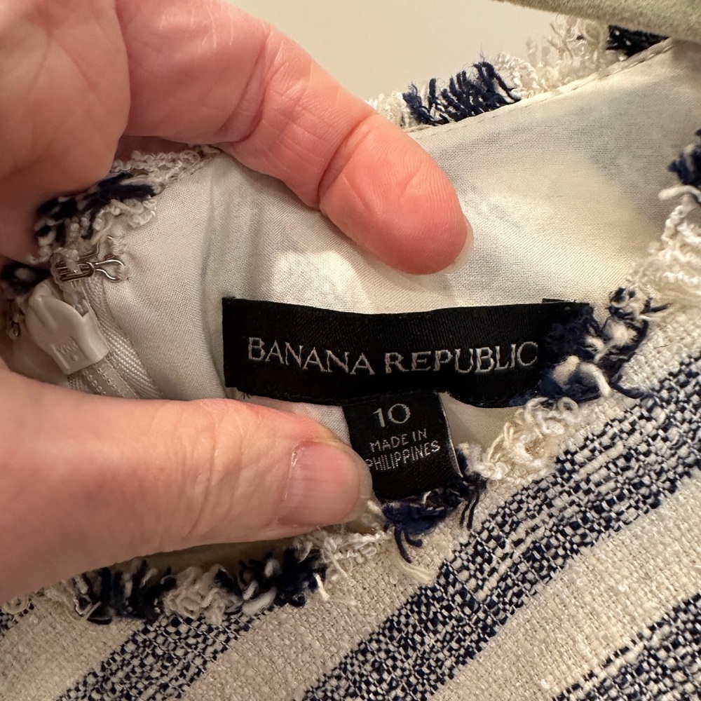 Banana Republic Striped Tweed Belted Dress Size 10 Navy Cream Fringe Midi - Picture 4 of 7